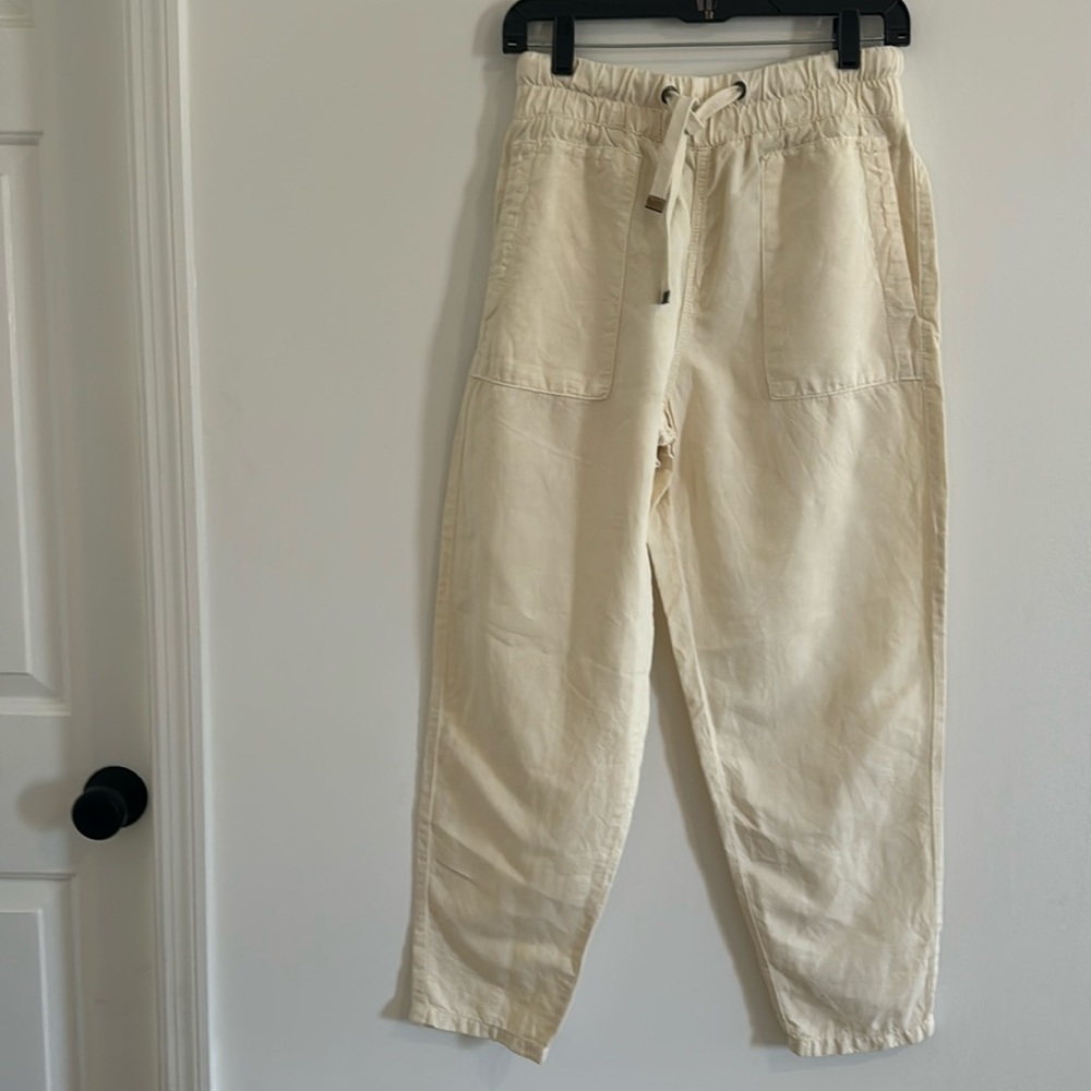 Zara mid rise cinched waist straight leg pants